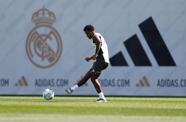 最高1.2亿！皇马夏窗对罗德里戈标出高价 曼城从未坐上谈判桌